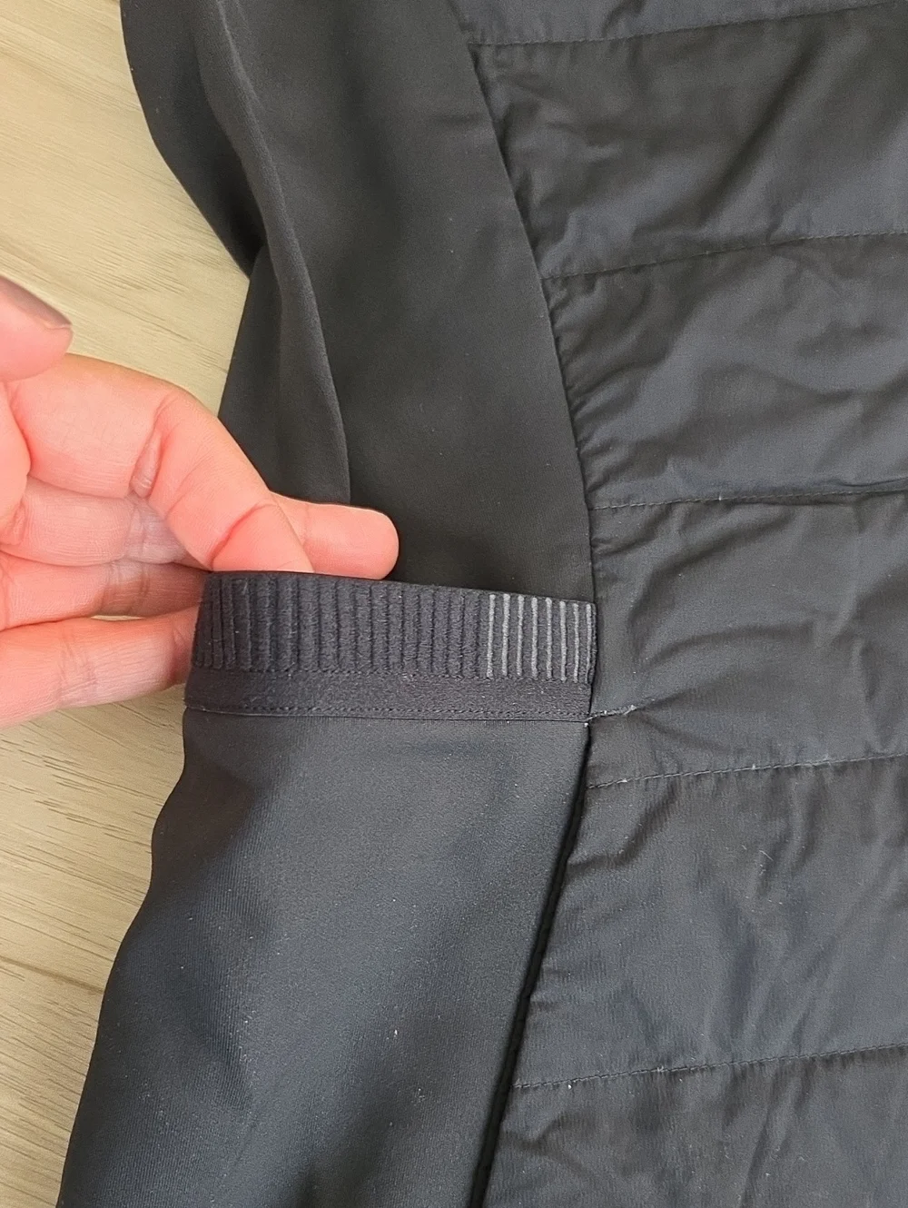lululemon athletica guc light
